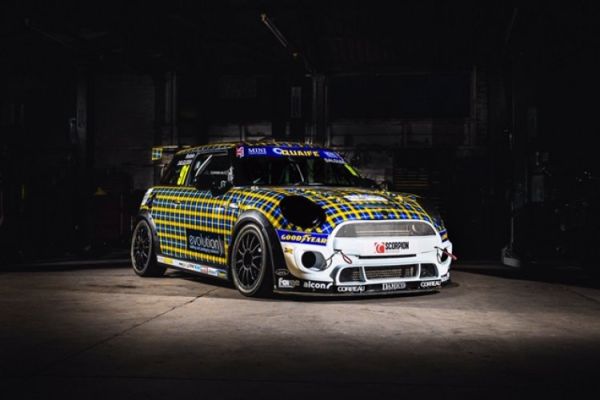 Look out for our tartan on track!